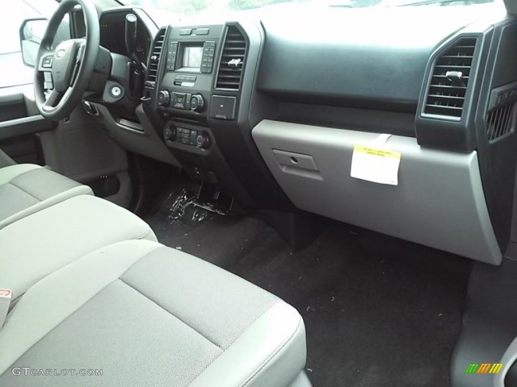 2016 F150 XL SuperCab - Magnetic / Medium Earth Gray photo #12