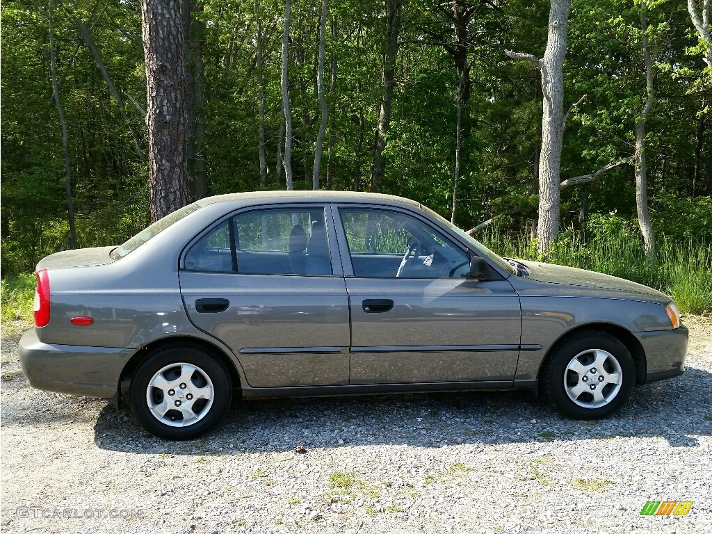 2001 Accent GL Sedan - Silver Mist / Gray photo #4