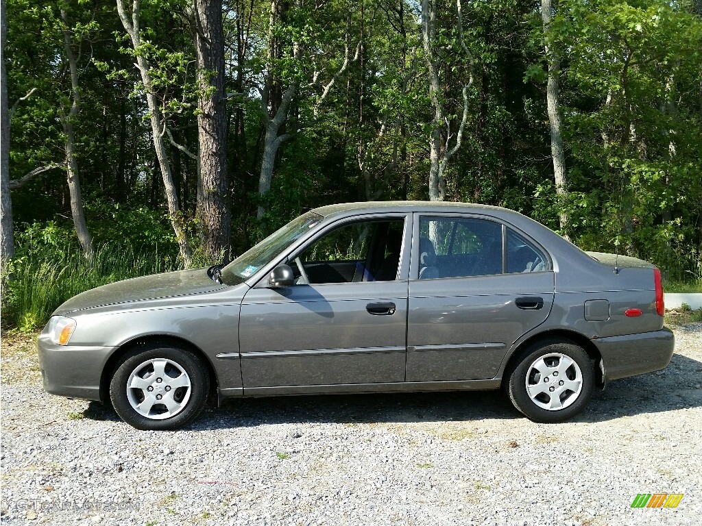 2001 Accent GL Sedan - Silver Mist / Gray photo #5