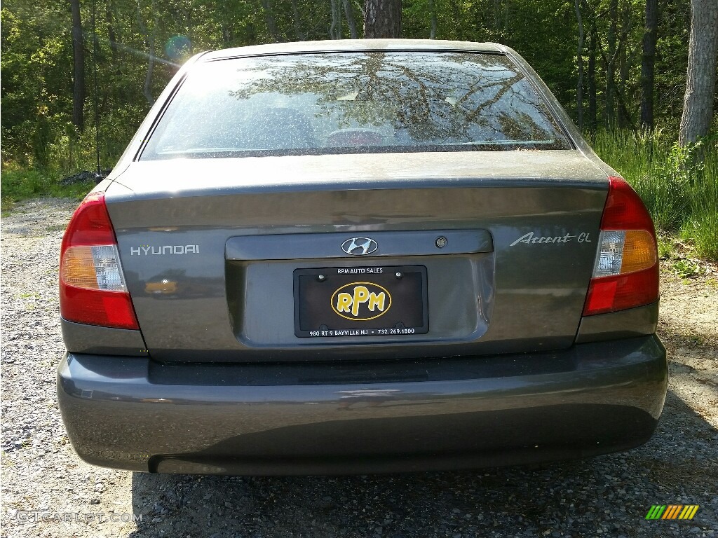 2001 Accent GL Sedan - Silver Mist / Gray photo #8