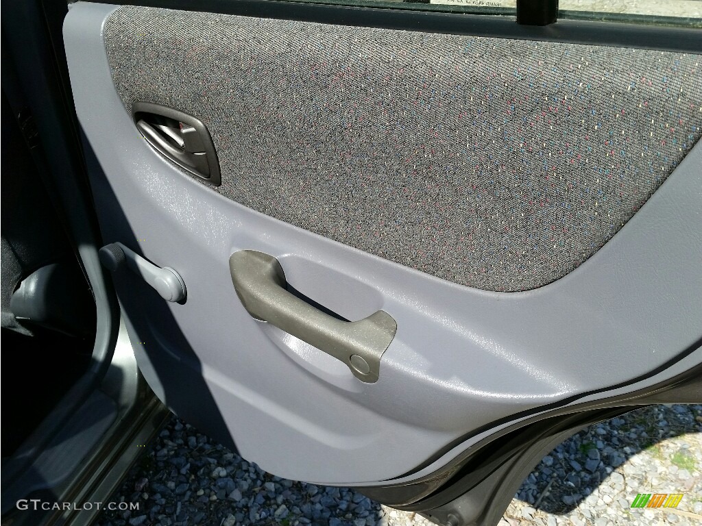 2001 Accent GL Sedan - Silver Mist / Gray photo #12