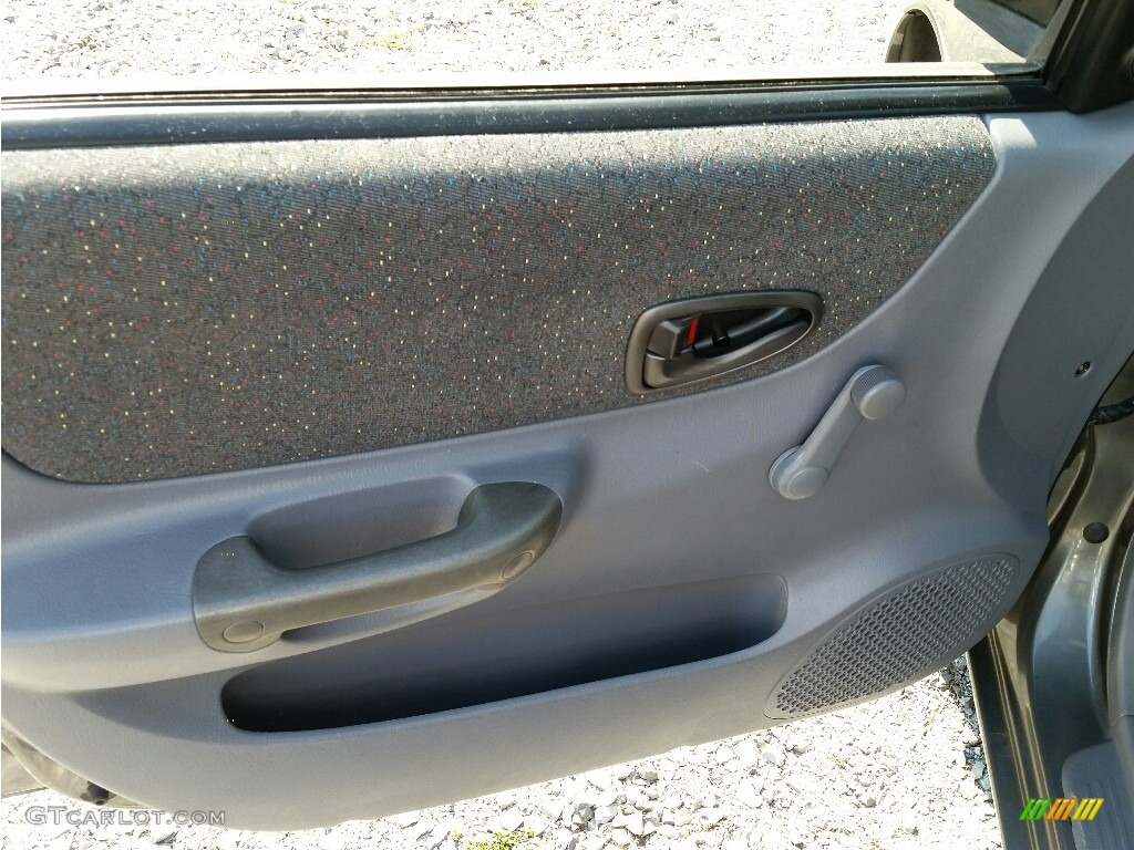 2001 Accent GL Sedan - Silver Mist / Gray photo #20