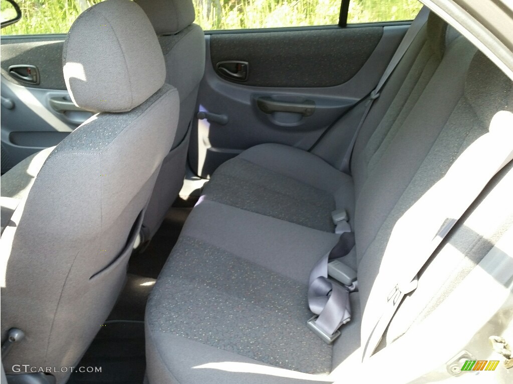 2001 Accent GL Sedan - Silver Mist / Gray photo #22