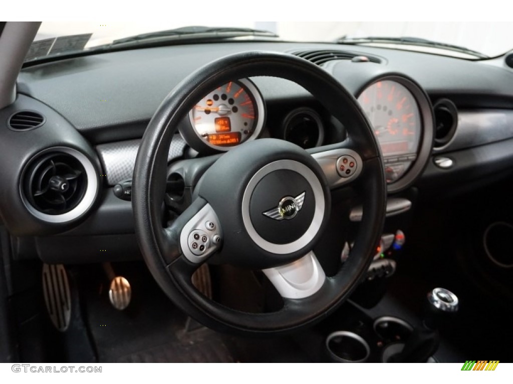 2007 Cooper S Hardtop - Mellow Yellow / Carbon Black/Carbon Black photo #23