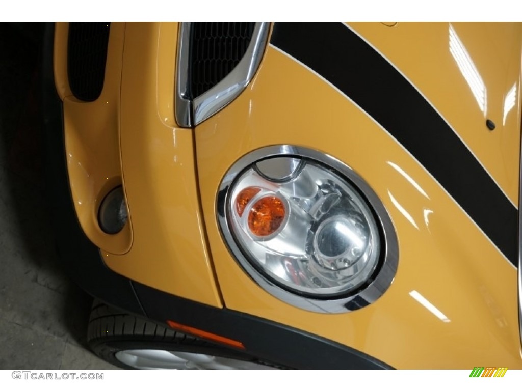 2007 Cooper S Hardtop - Mellow Yellow / Carbon Black/Carbon Black photo #42
