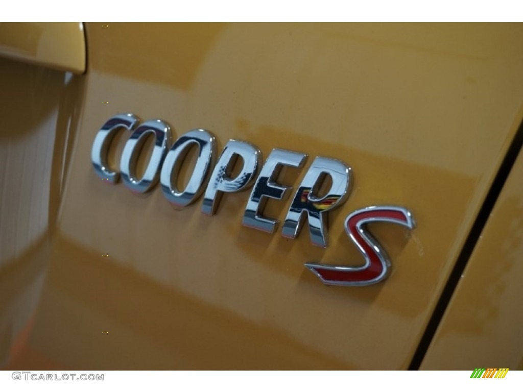 2007 Cooper S Hardtop - Mellow Yellow / Carbon Black/Carbon Black photo #78