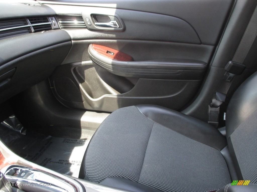 2013 Malibu LT - Blue Topaz Metallic / Jet Black/Titanium photo #15
