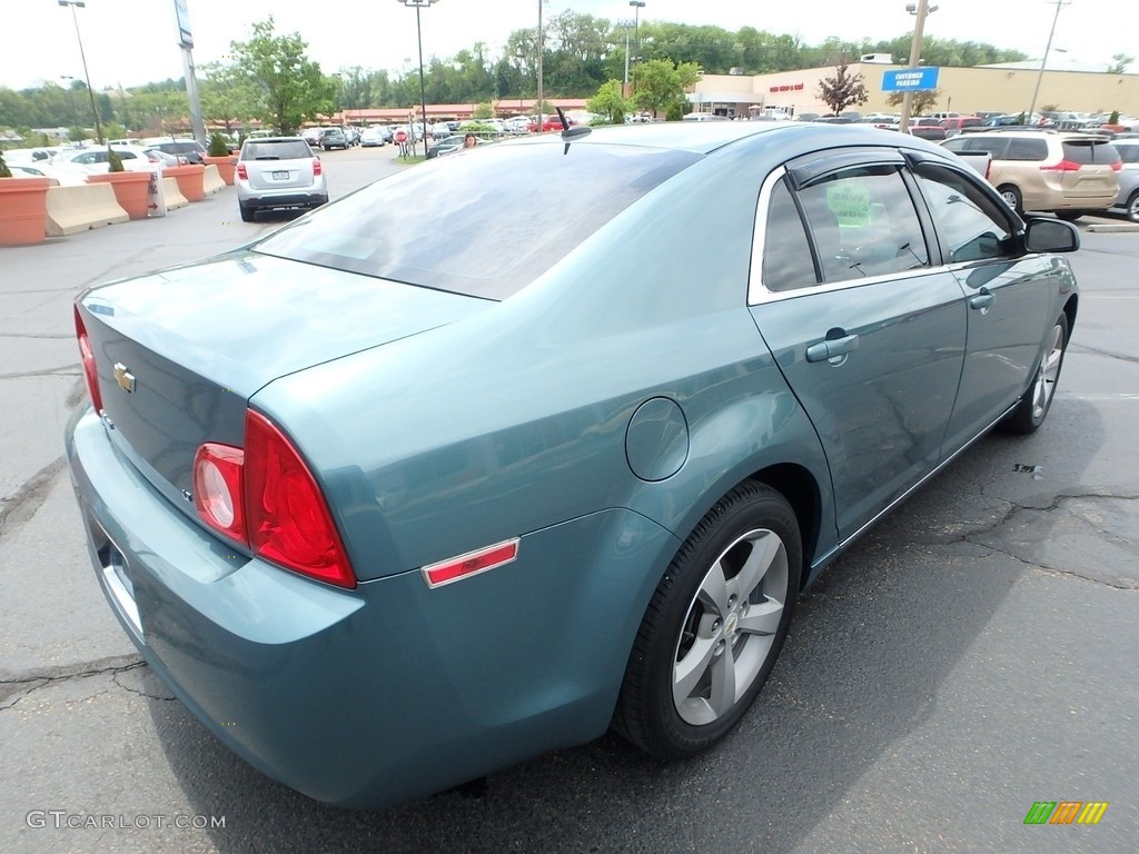 2009 Malibu LT Sedan - Silver Moss Metallic / Ebony photo #7