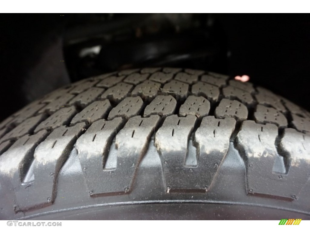 2006 Expedition XLT 4x4 - Redfire Metallic / Medium Flint Grey photo #60