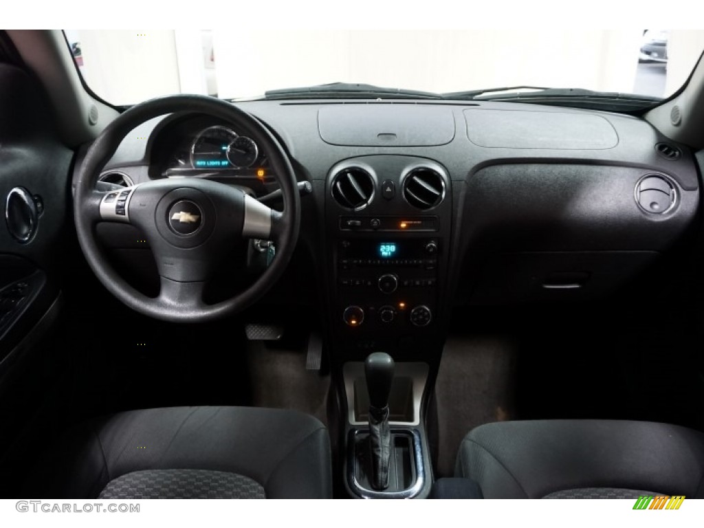 2009 HHR LS - Blue Flash Metallic / Ebony photo #26