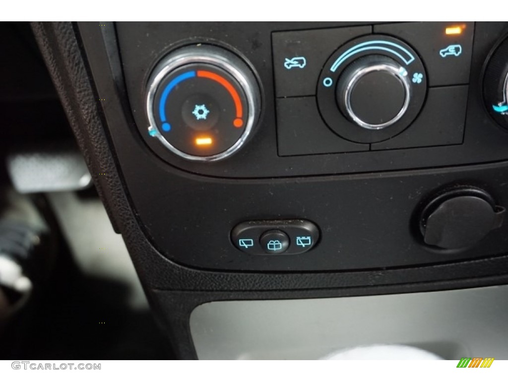 2009 HHR LS - Blue Flash Metallic / Ebony photo #38