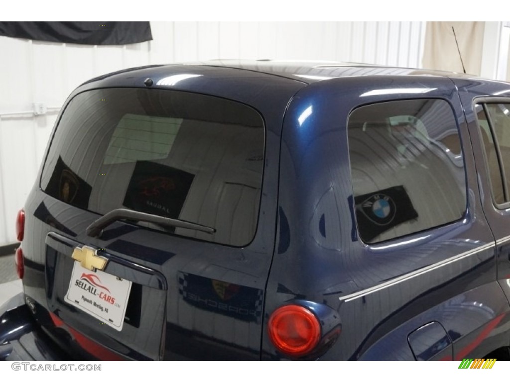 2009 HHR LS - Blue Flash Metallic / Ebony photo #81