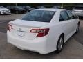 Super White - Camry SE Photo No. 5