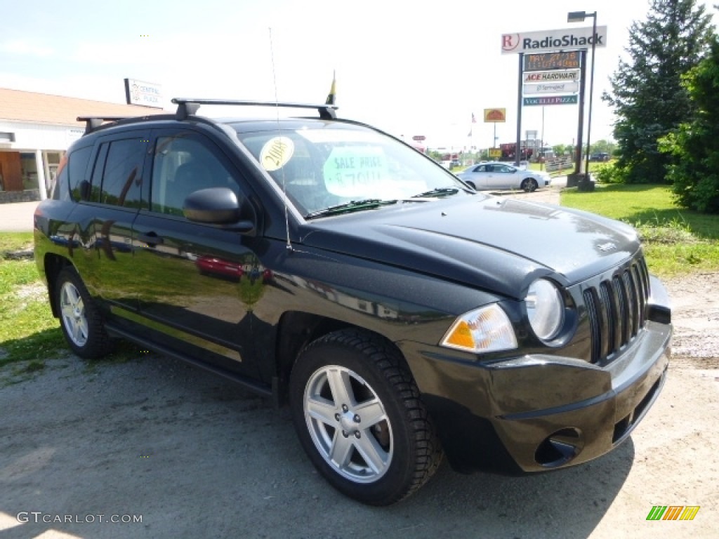 2008 Compass Sport 4x4 - Brilliant Black Crystal Pearl / Dark Slate Gray photo #11