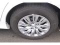 Super White - Camry Hybrid LE Photo No. 9