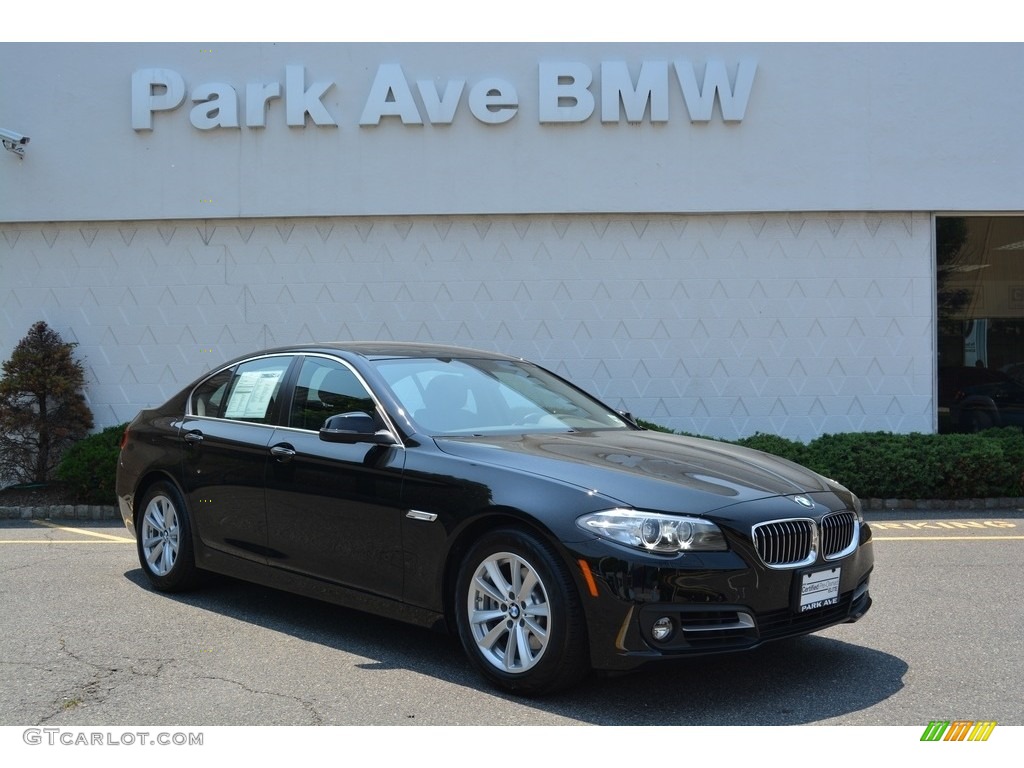 2016 5 Series 528i xDrive Sedan - Jet Black / Black photo #1