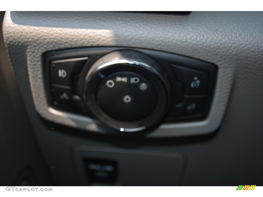 2016 F150 XL SuperCab - Blue Jeans / Medium Earth Gray photo #15