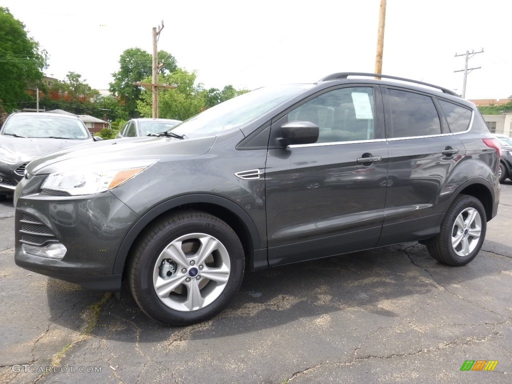 2016 Escape SE 4WD - Magnetic Metallic / Charcoal Black photo #5