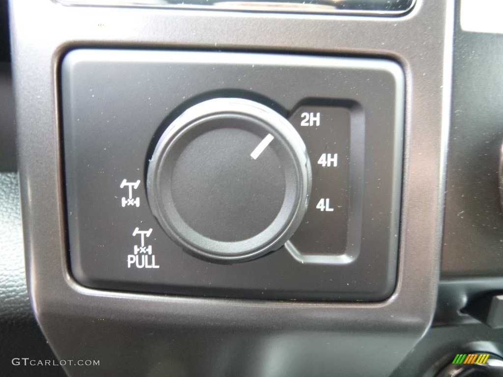 2016 F150 XLT SuperCrew 4x4 - Blue Flame / Black photo #13