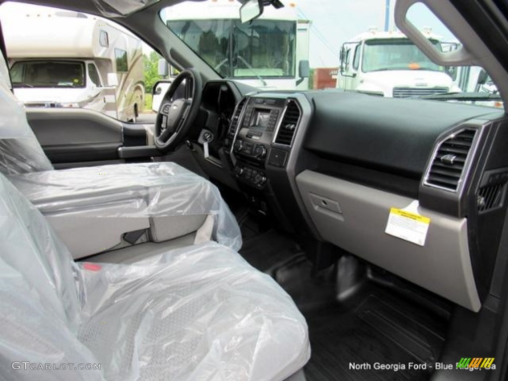 2016 F150 XLT SuperCrew 4x4 - Blue Jeans / Medium Earth Gray photo #29