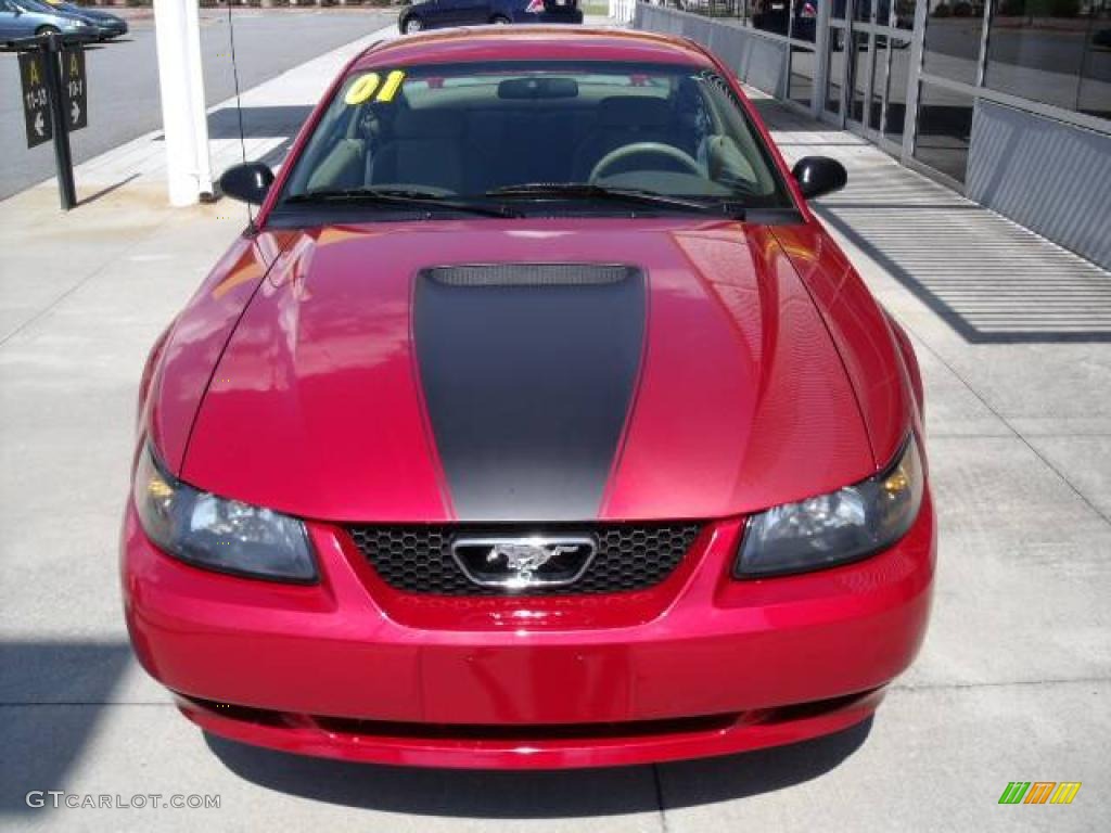 2001 Mustang V6 Coupe - Laser Red Metallic / Medium Parchment photo #3