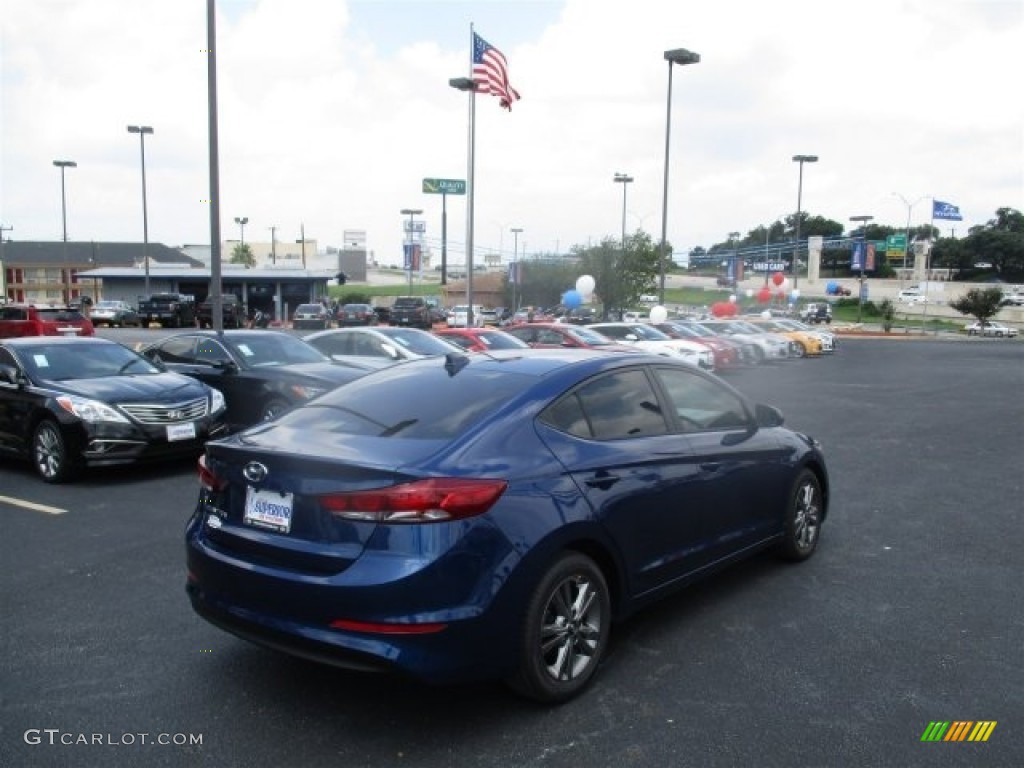 2017 Elantra SE - Lakeside Blue / Gray photo #7