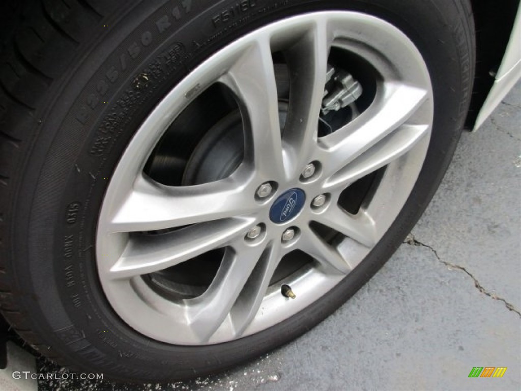 2016 Ford Fusion Energi Titanium Wheel Photos