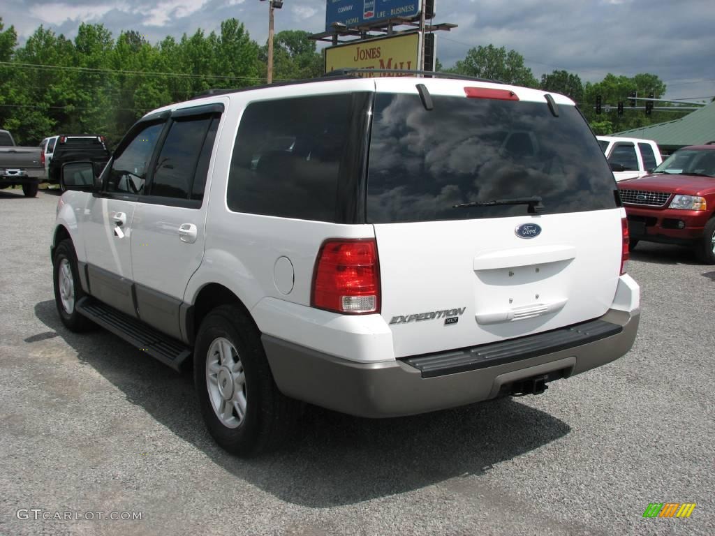 2003 Expedition XLT - Oxford White / Flint Grey photo #8