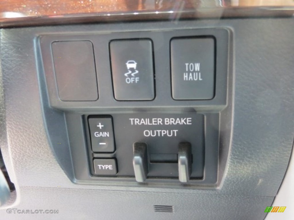 2016 Tundra Limited CrewMax - Silver Sky Metallic / Graphite photo #22
