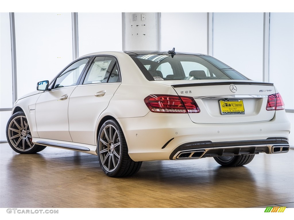 2016 E 63 AMG 4Matic S Sedan - designo Magno Cashmere White / designo Mystic Red photo #3