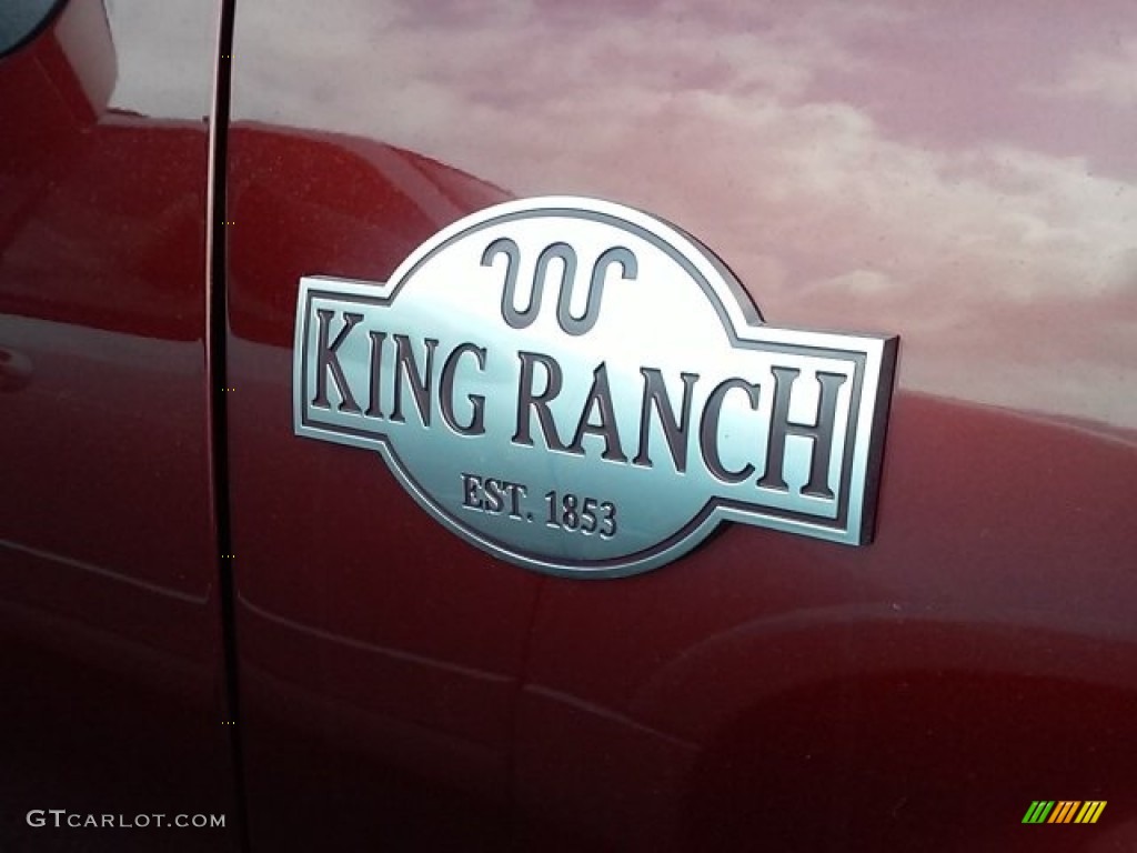 2016 Ford Expedition EL King Ranch Marks and Logos Photos