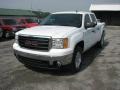 2008 Summit White GMC Sierra 1500 SLE Crew Cab 4x4  photo #2