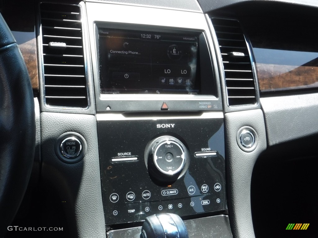 2013 Taurus Limited - Deep Impact Blue Metallic / Charcoal Black photo #16