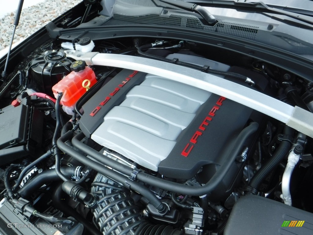 2016 Chevrolet Camaro SS Convertible Engine Photos