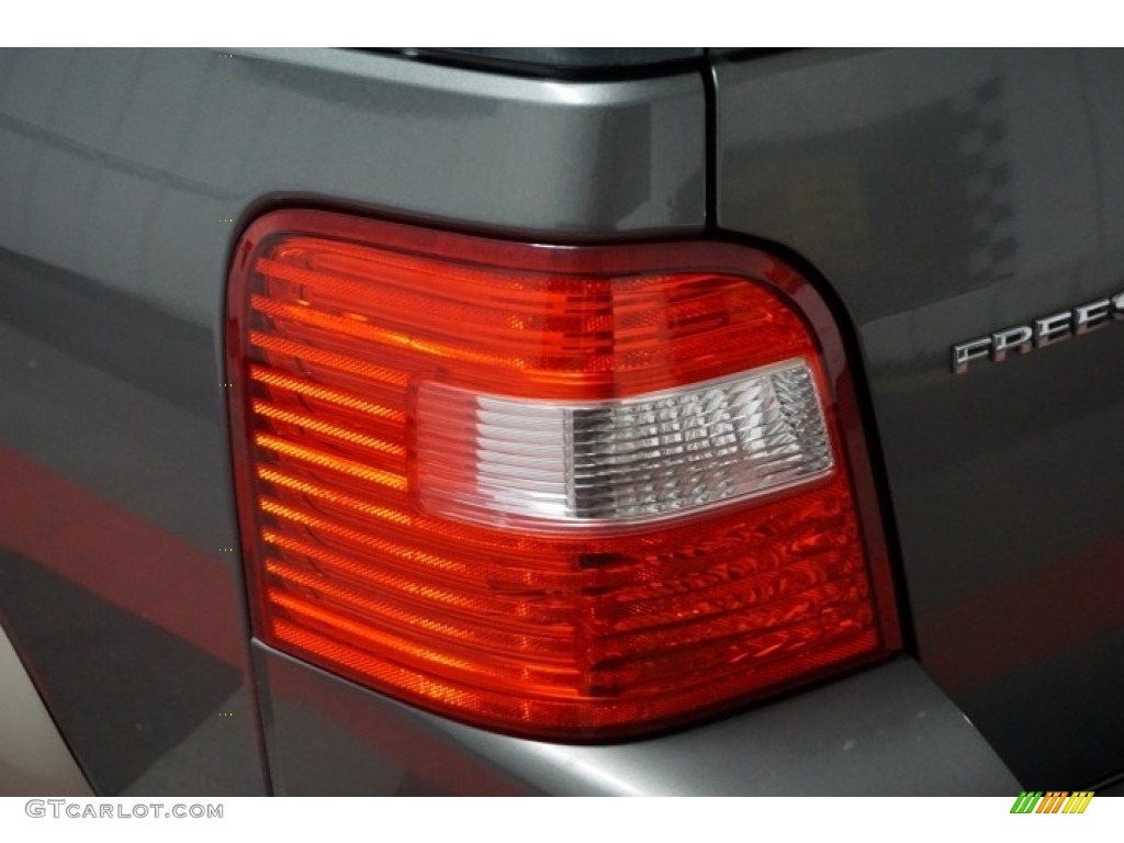 2005 Freestyle SEL AWD - Dark Shadow Grey Metallic / Pebble photo #71