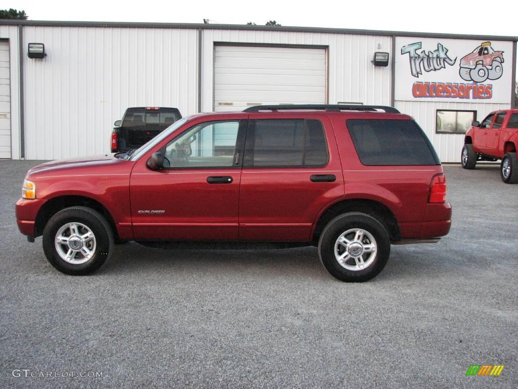 2004 Explorer XLT - Redfire Metallic / Medium Parchment photo #3