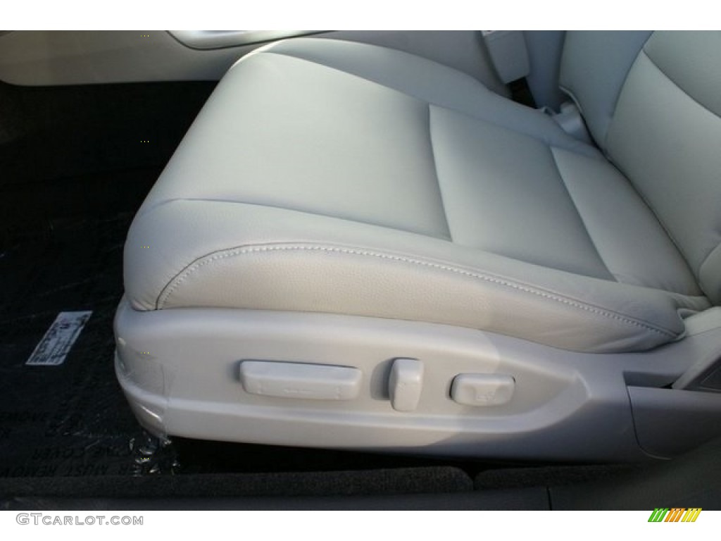 2016 TLX 2.4 - Bellanova White Pearl / Graystone photo #45
