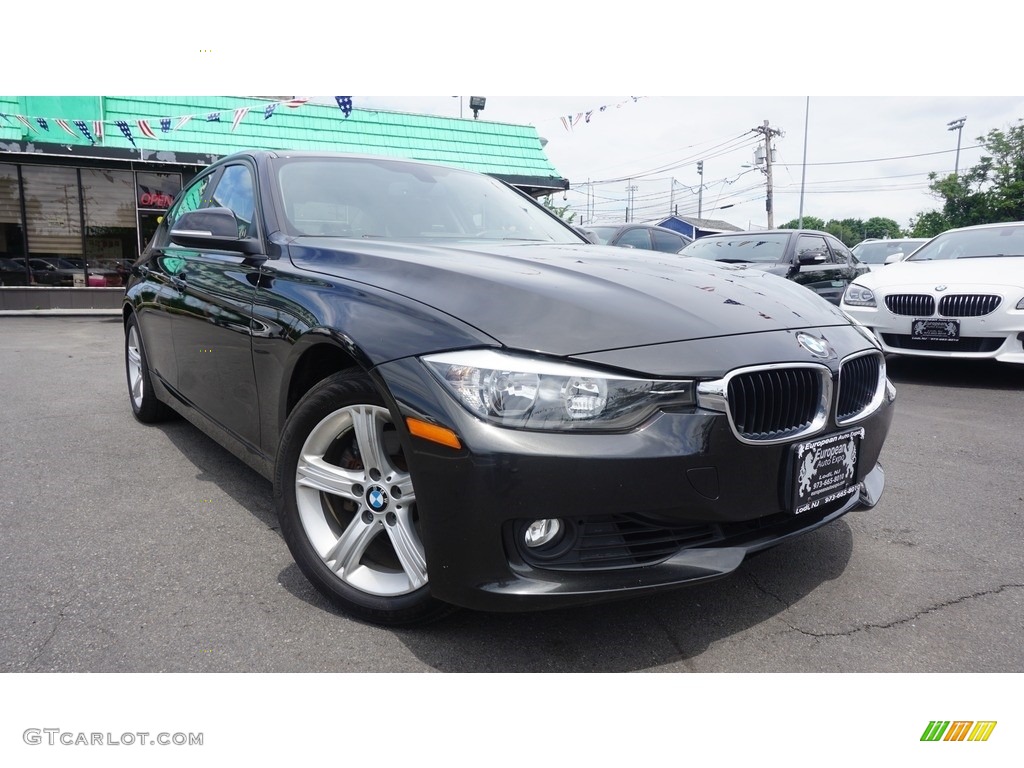 2013 3 Series 328i xDrive Sedan - Jet Black / Black photo #2