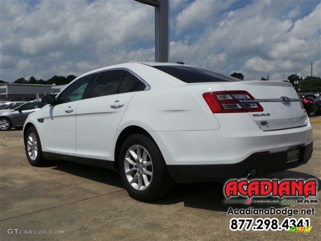 2013 Taurus SE - Oxford White / Dune photo #5