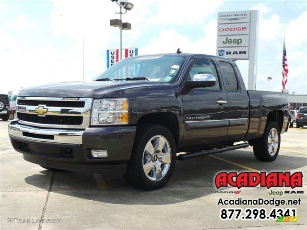 2011 Taupe Gray Metallic Chevrolet Silverado 1500 Lt