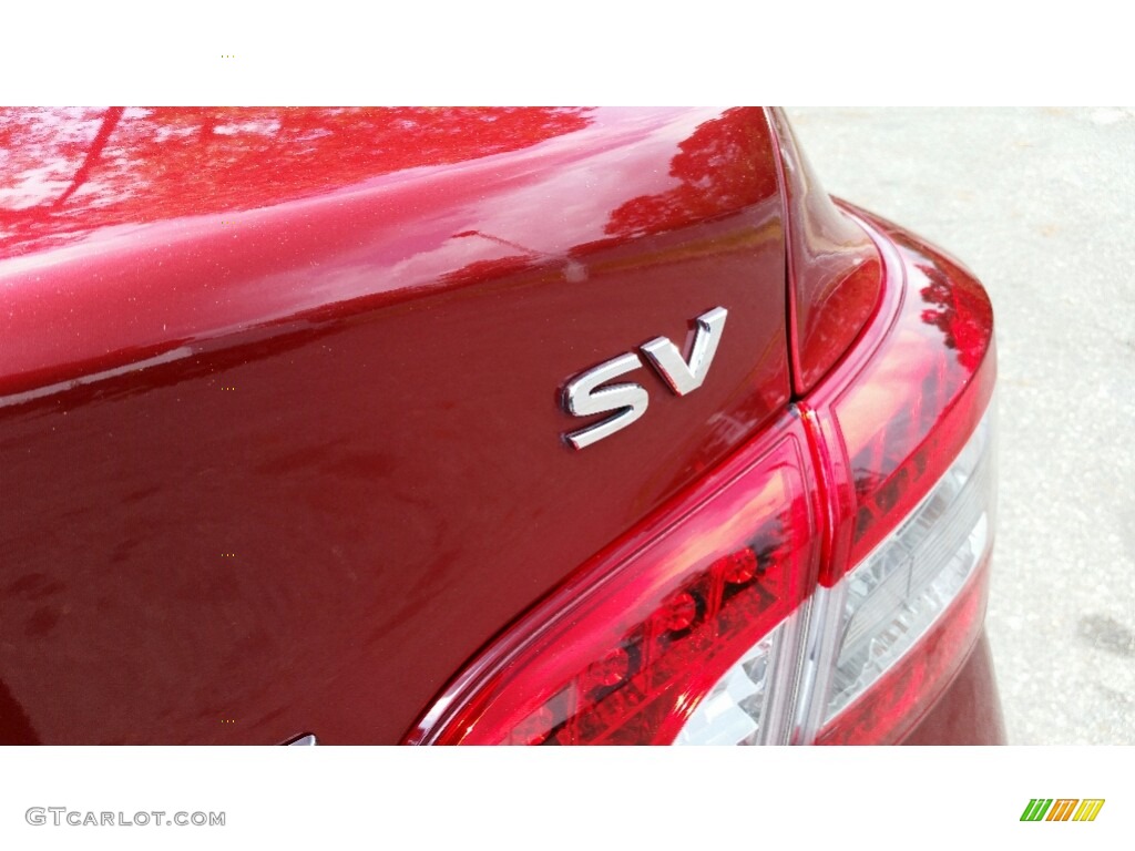 2014 Sentra SV - Red Brick / Charcoal photo #25