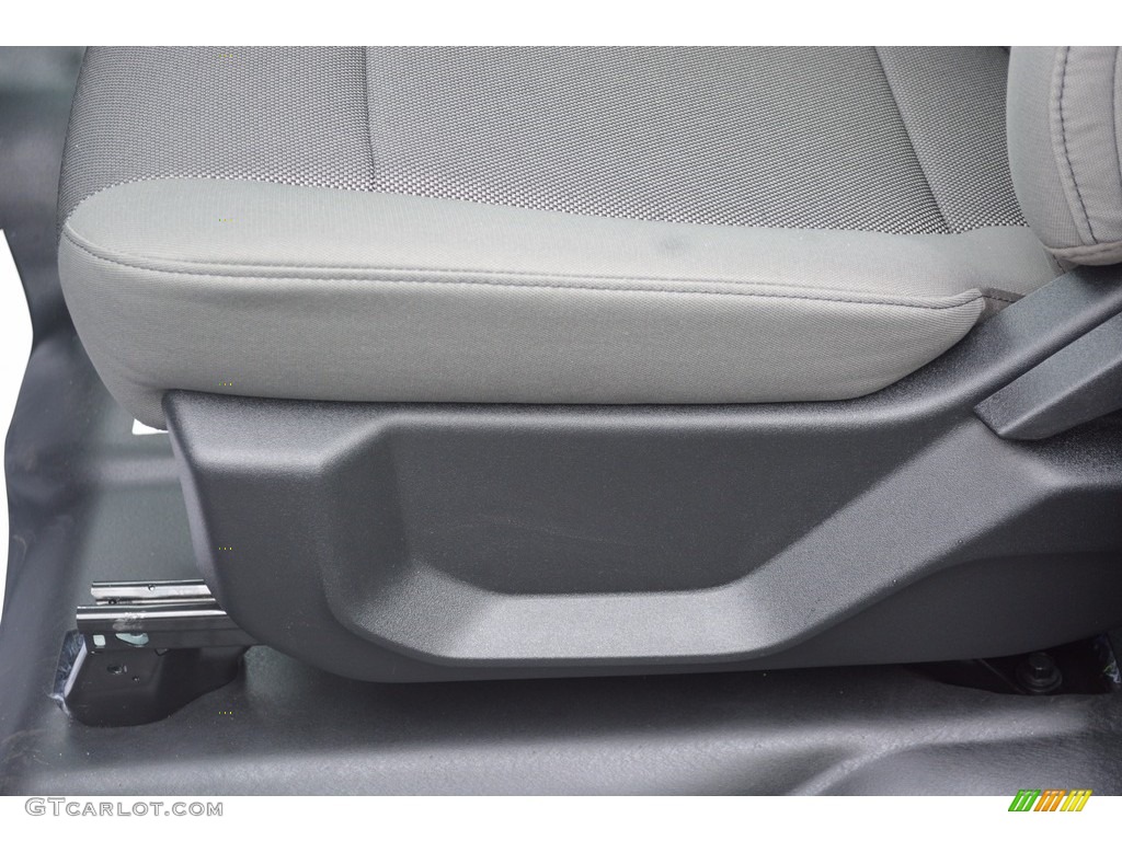 2016 F150 XL SuperCab - Magnetic / Medium Earth Gray photo #18
