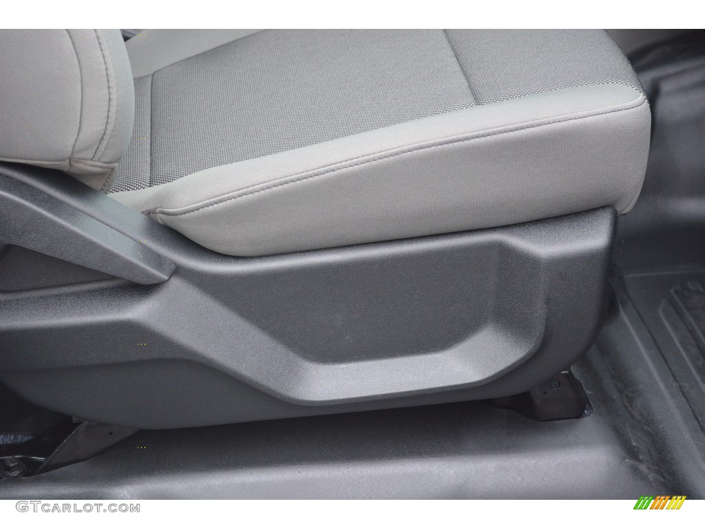 2016 F150 XL SuperCab - Magnetic / Medium Earth Gray photo #26