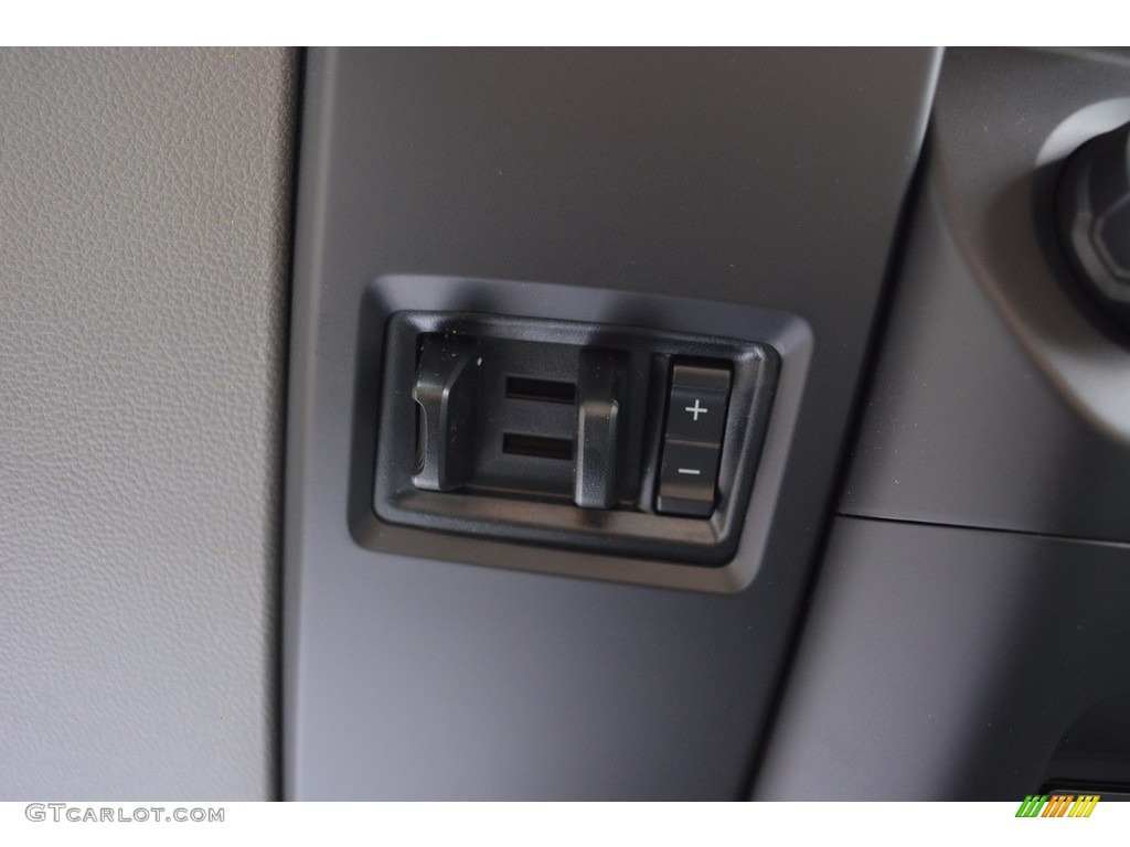 2016 F150 XL SuperCab - Magnetic / Medium Earth Gray photo #34