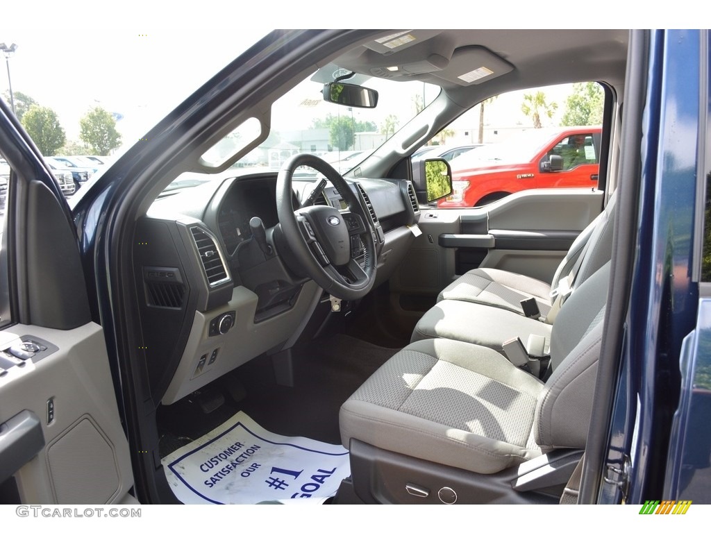 2016 F150 XLT SuperCrew 4x4 - Blue Jeans / Medium Earth Gray photo #18