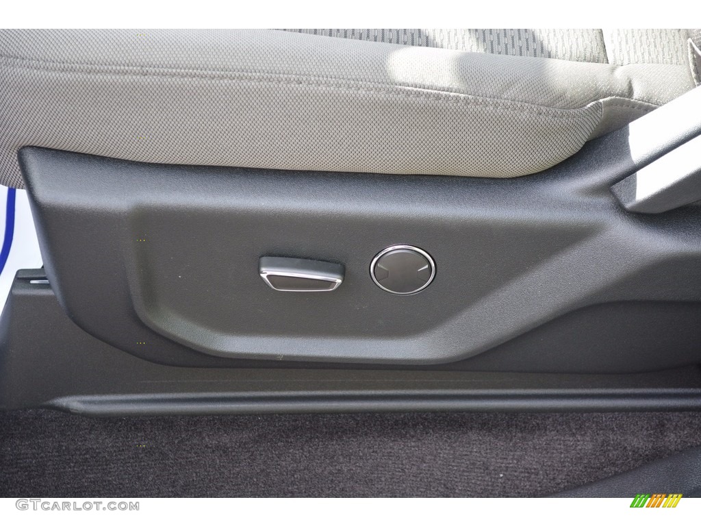 2016 F150 XLT SuperCrew 4x4 - Blue Jeans / Medium Earth Gray photo #19