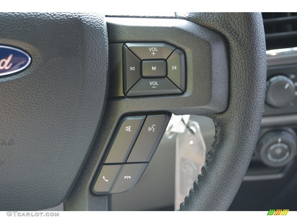 2016 F150 XLT SuperCrew 4x4 - Blue Jeans / Medium Earth Gray photo #37