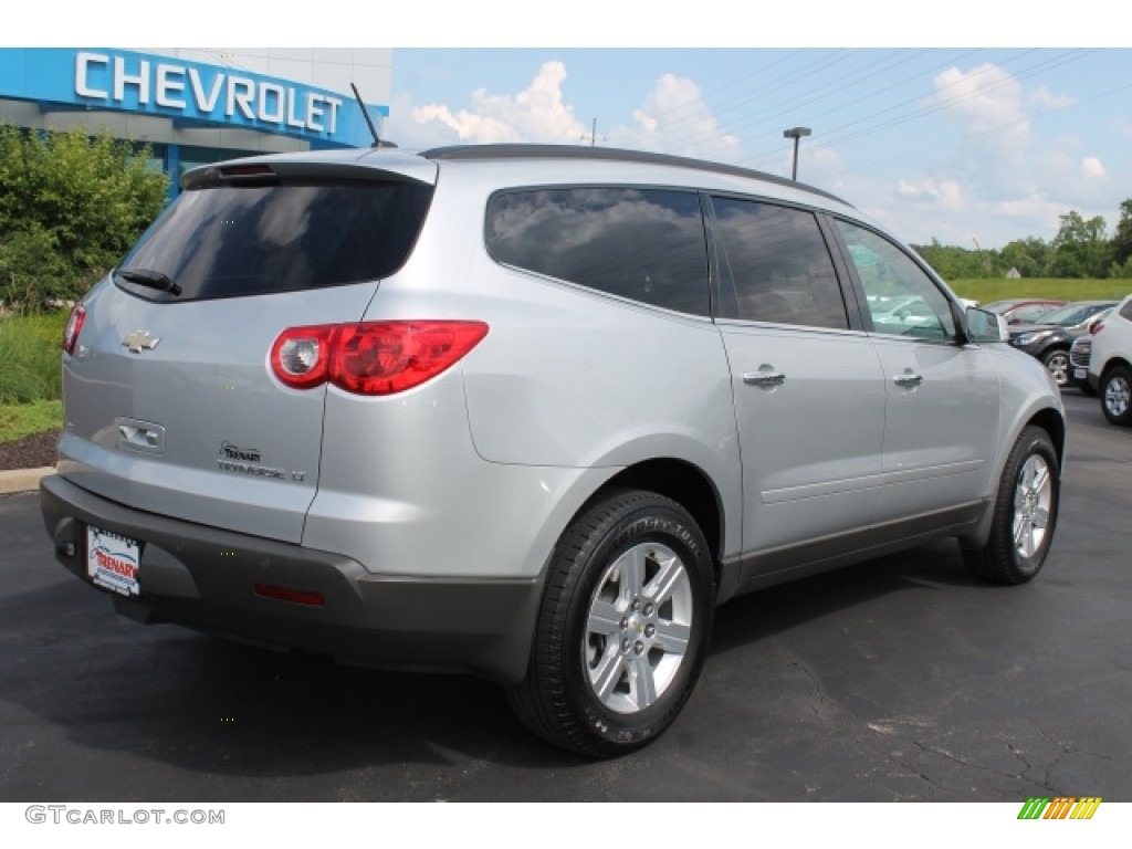 2011 Traverse LT AWD - Silver Ice Metallic / Dark Gray/Light Gray photo #3