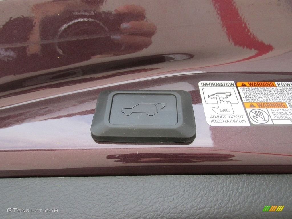 2016 RAV4 Limited - Black Currant Metallic / Black photo #17