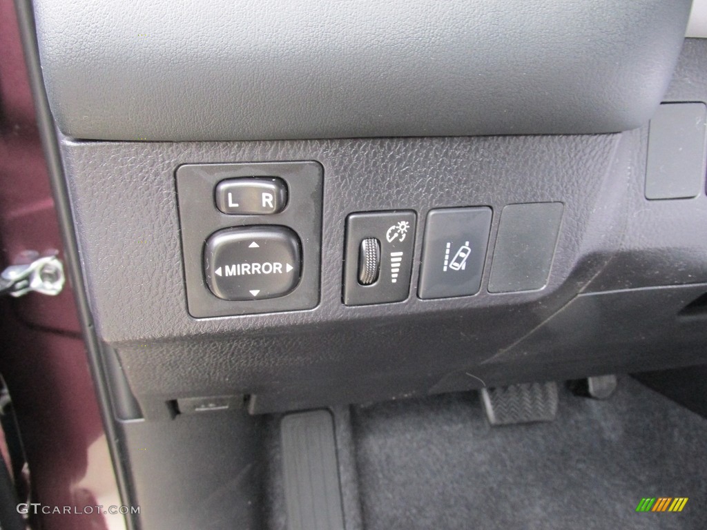 2016 RAV4 Limited - Black Currant Metallic / Black photo #34
